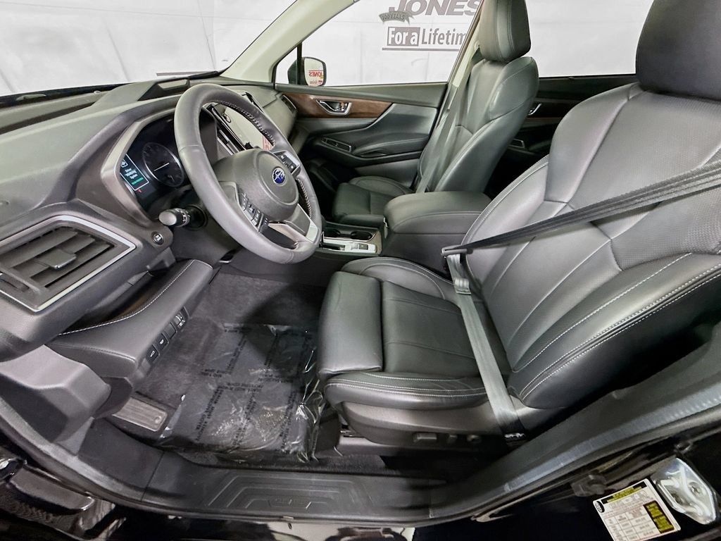Used 2023 Subaru Ascent Touring AWD/4WD image 27