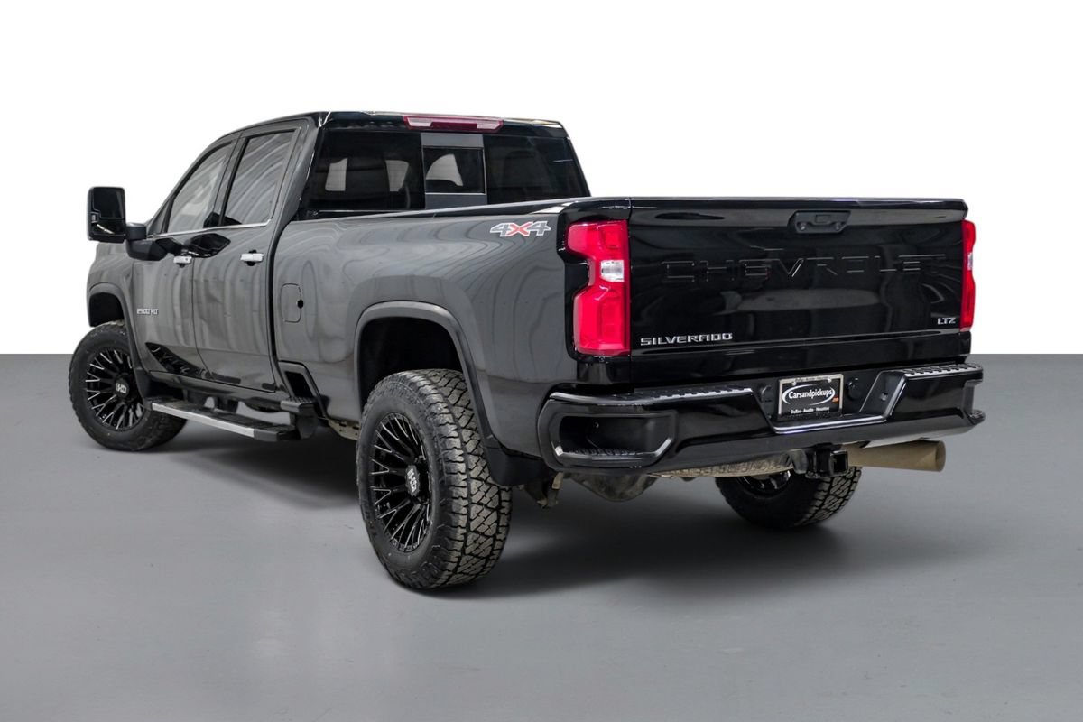 Used 2023 Chevrolet Silverado 2500 LTZ w/ LTZ Convenience Package AWD/4WD image 9