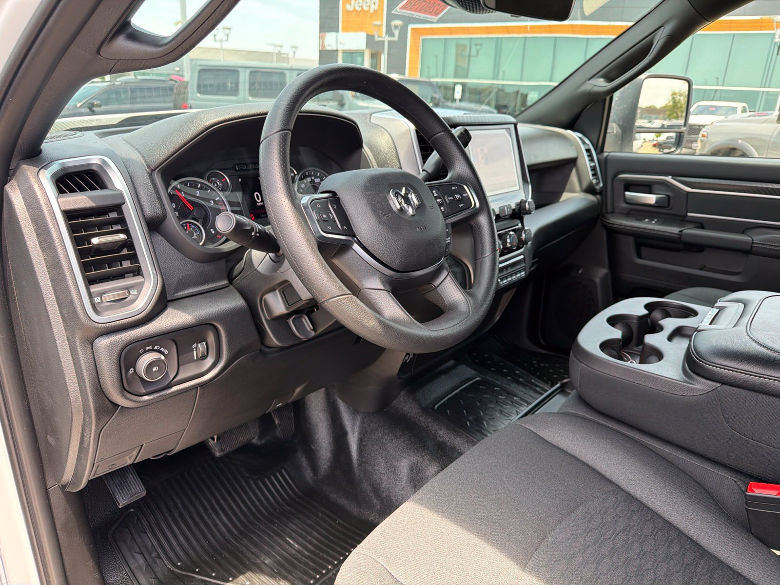 New 2026 RAM 3500 Big Horn AWD/4WD image 10