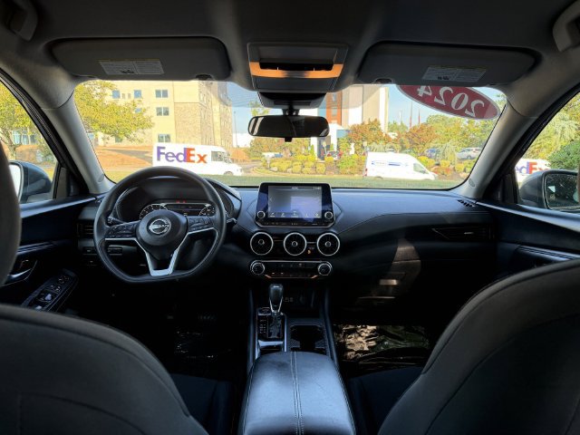 Used 2024 Nissan Sentra SV FWD image 37