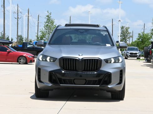Used 2026 BMW X5 xDrive40i w/ Executive Package AWD/4WD image 3