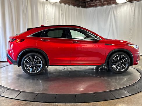 Used 2023 INFINITI QX55 Essential AWD/4WD image 6