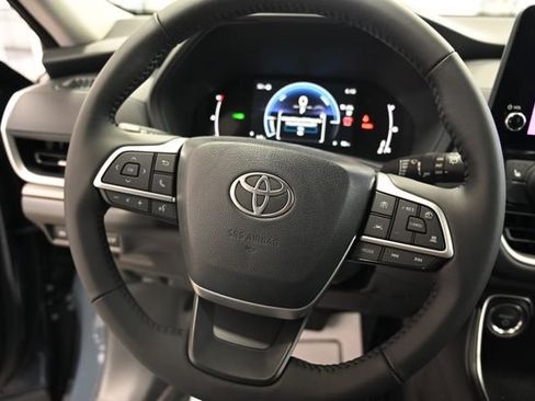 New 2026 Toyota Grand Highlander XLE image 23