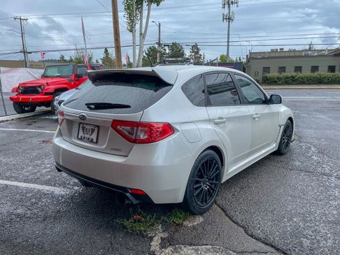 Used 2014 Subaru Impreza WRX Hatchback image 5