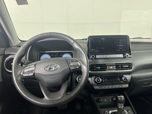 Used 2022 Hyundai Kona Limited image 23