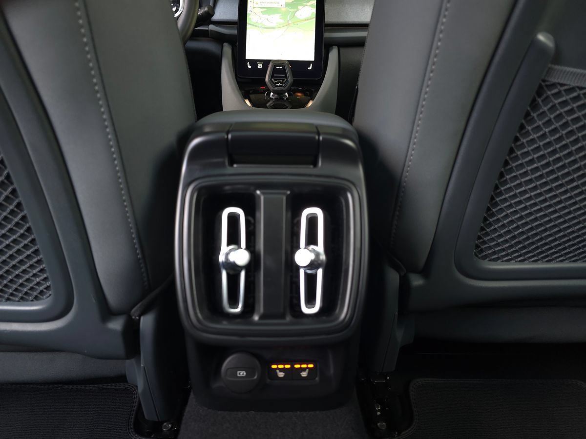 Used 2024 Polestar Polestar 2 AWD/4WD image 17