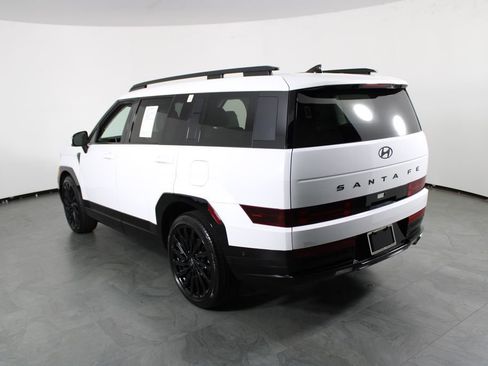 Used 2025 Hyundai Santa Fe Calligraphy image 4