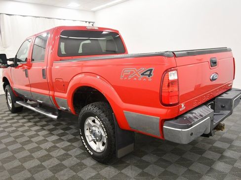 Used 2015 Ford F250 XLT w/ XLT Value Package image 5