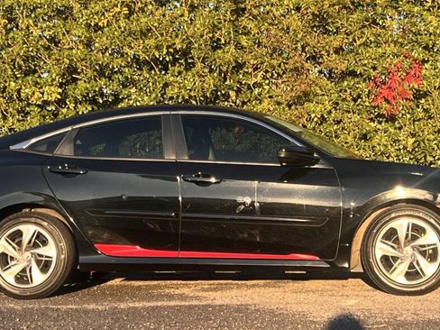 Used 2020 Honda Civic LX image 8