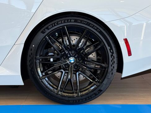 New 2026 BMW M5 Touring image 12