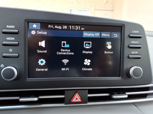 New 2026 Hyundai Elantra SE FWD image 27