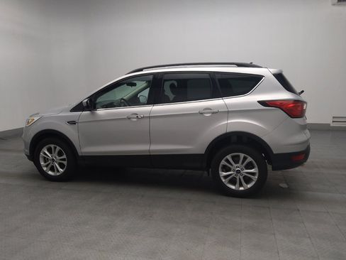 Used 2019 Ford Escape SEL image 3