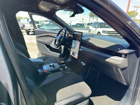 Used 2023 Ford Mustang Mach-E GT AWD/4WD image 27