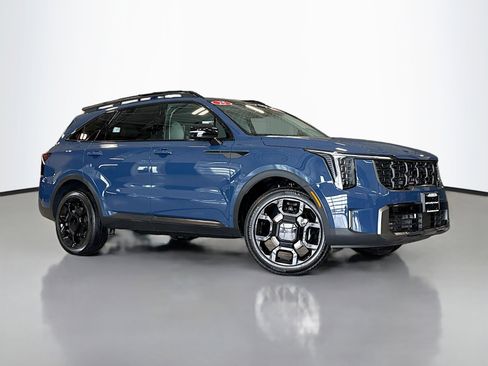 Used 2025 Kia Sorento SX image 1