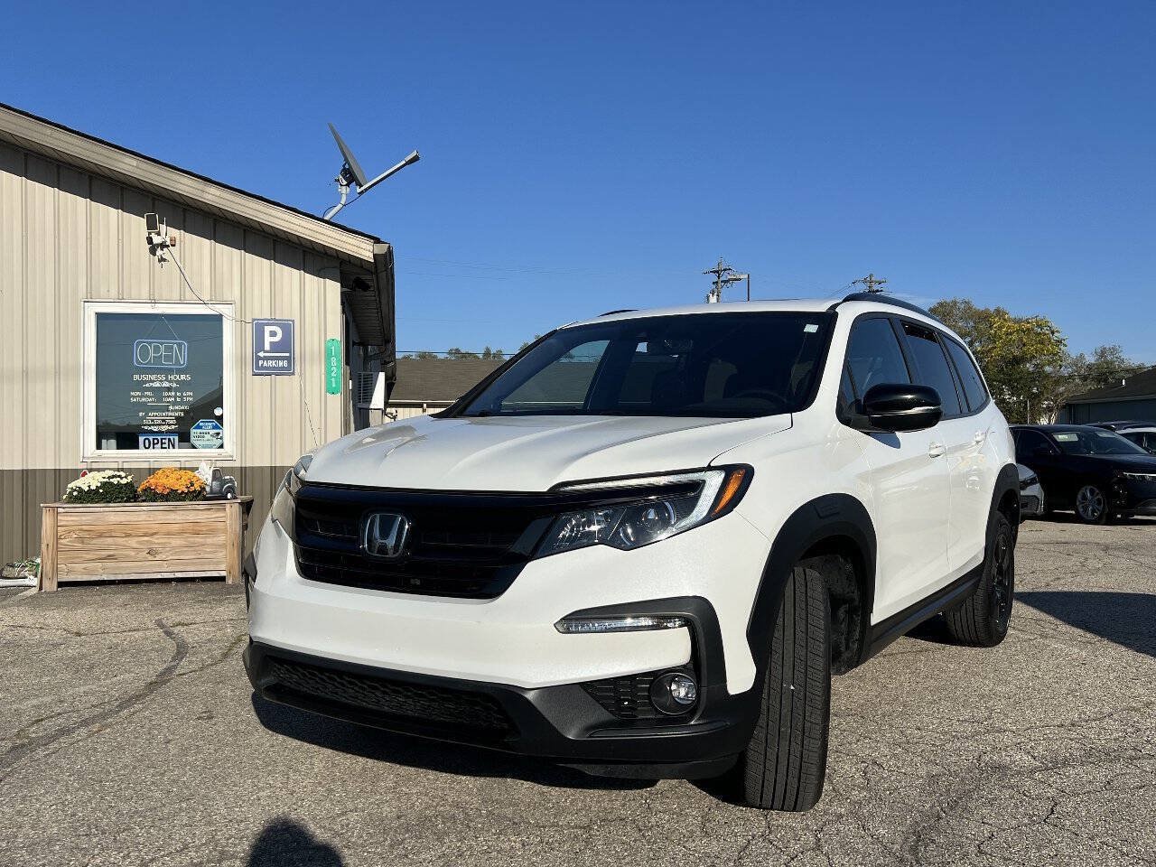 Used 2022 Honda Pilot TrailSport image 3