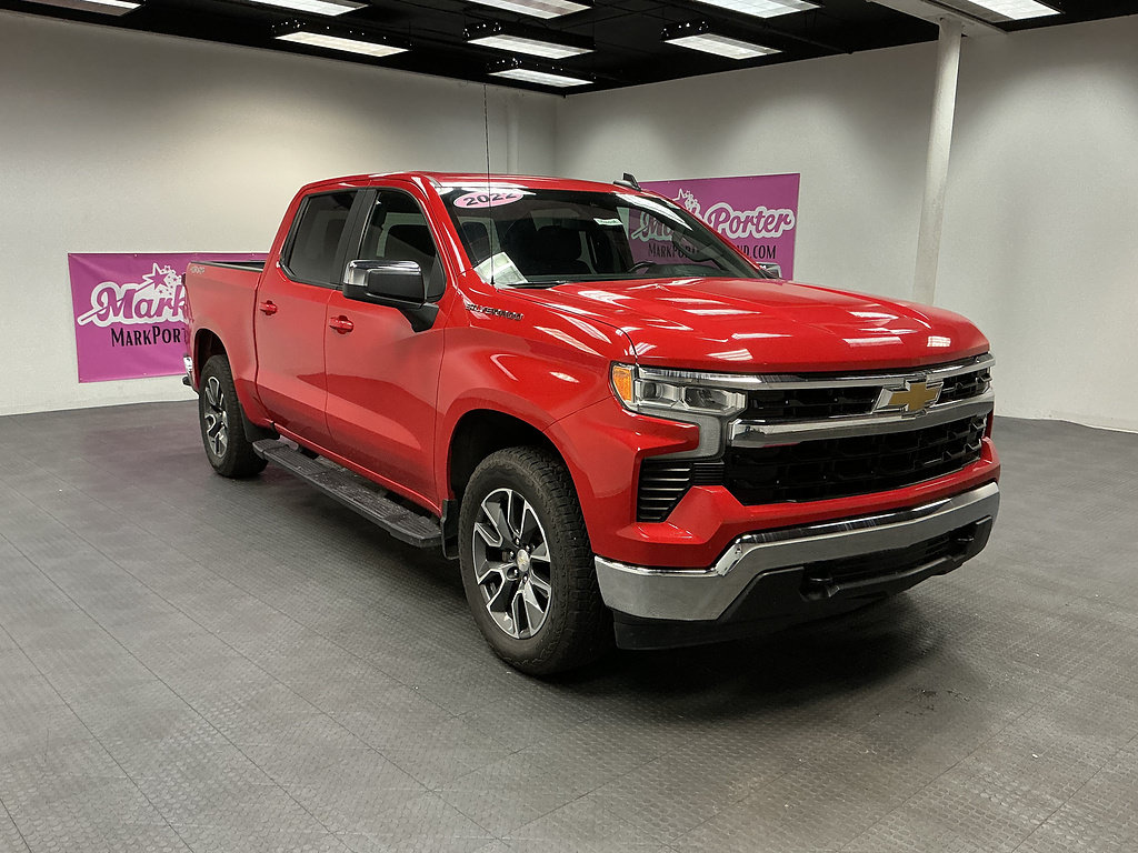 Used 2022 Chevrolet Silverado 1500 LT AWD/4WD image 7