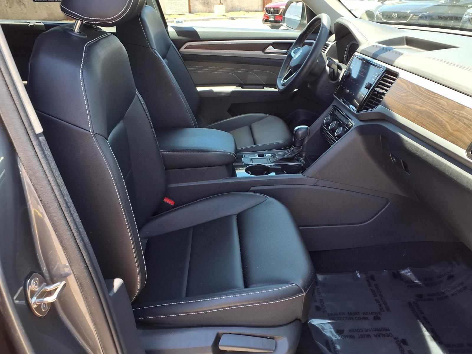 Certified 2023 Volkswagen Atlas SE FWD image 26
