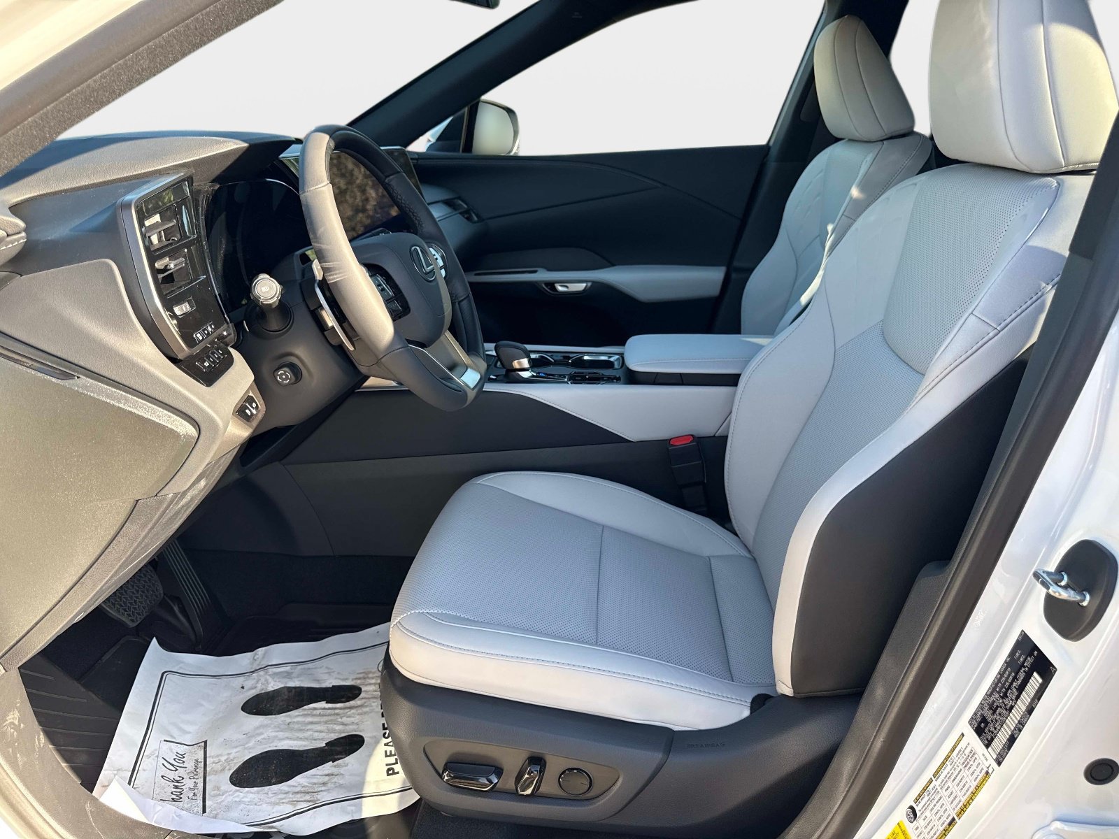 New 2026 Lexus RX 350 Premium FWD image 17