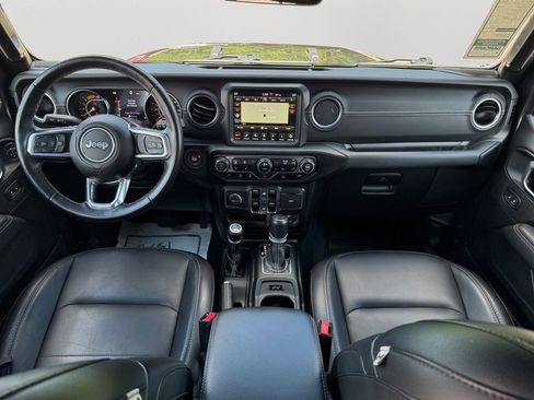 Used 2021 Jeep Wrangler Unlimited Sahara AWD/4WD image 17