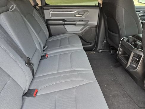 Used 2019 RAM 1500 Big Horn AWD/4WD image 33