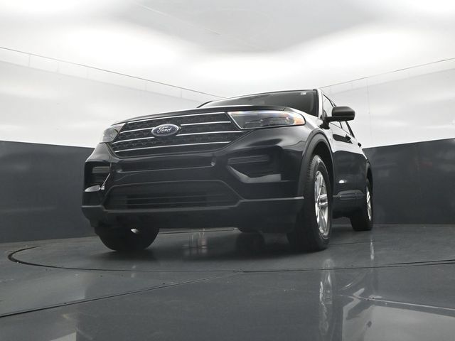 Used 2020 Ford Explorer XLT w/ Comfort Package AWD/4WD image 34