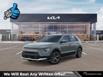 New 2025 Kia Niro EX