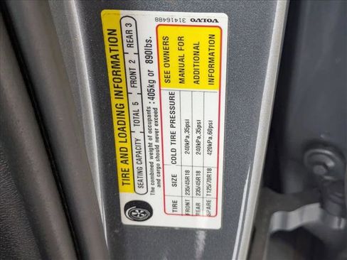 Used 2019 Volvo S60 T6 Momentum AWD/4WD image 14