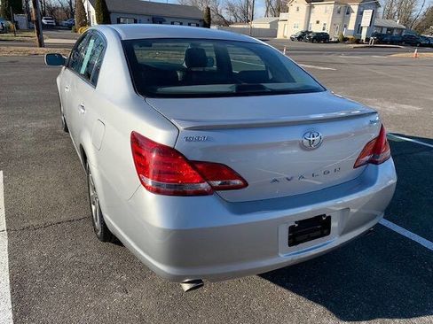 Used 2005 Toyota Avalon Touring image 7