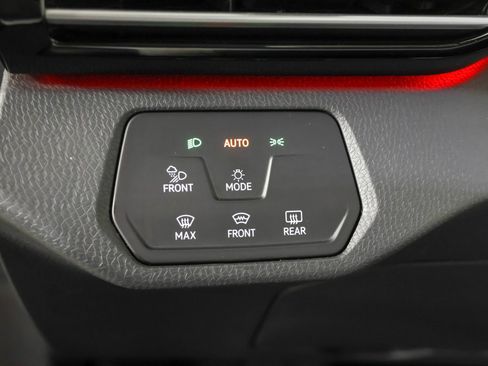 Used 2023 Volkswagen ID.4 Pro S AWD/4WD image 27