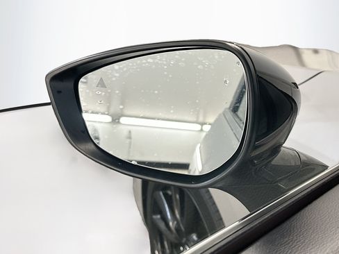 Used 2024 MAZDA MAZDA3 s FWD image 16