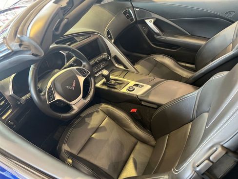 Used 2017 Chevrolet Corvette Grand Sport w/ Carbon Flash Badge Package RWD image 5