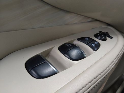 Used 2017 Nissan Murano Platinum w/ Platinum Technology Package image 27