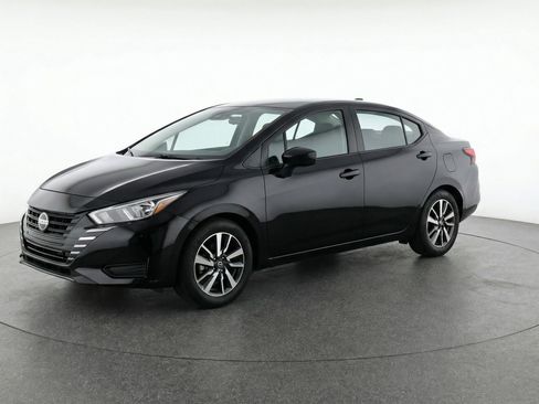 Used 2025 Nissan Versa SV FWD image 3