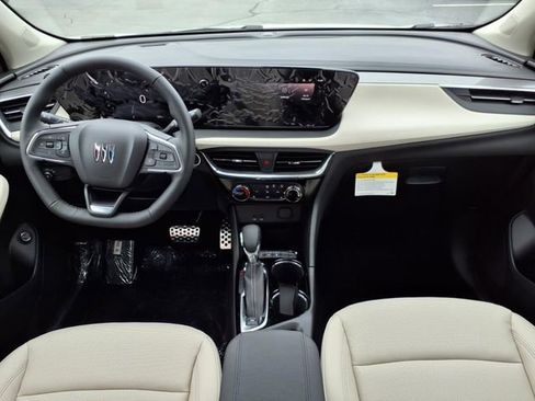 Used 2025 Buick Encore GX Sport Touring w/ Comfort Package image 21