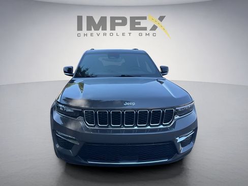 Used 2024 Jeep Grand Cherokee Limited AWD/4WD image 8