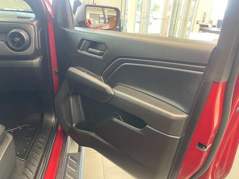 Used 2023 Chevrolet Colorado Trail Boss w/ Advanced Trailering Package AWD/4WD image 6