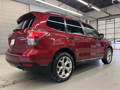Used 2017 Subaru Forester 2.5i Touring image 7