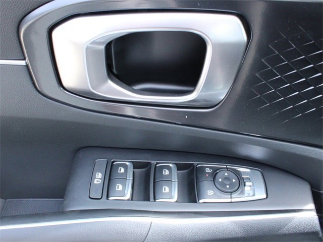 Used 2025 Kia Sorento S w/ Panoramic Sunroof Package FWD image 16