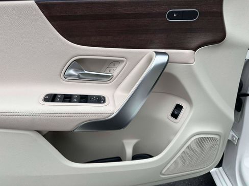 Certified 2022 Mercedes-Benz A 220 4MATIC image 14