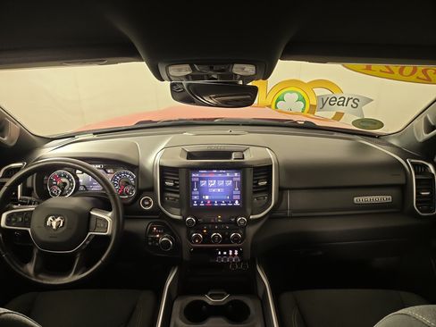 Used 2021 RAM 1500 Big Horn AWD/4WD image 12