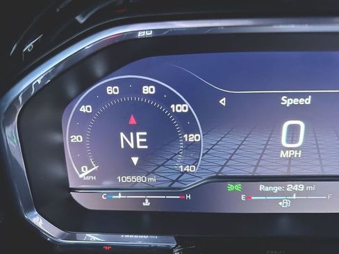 Used 2022 GMC Sierra 1500 SLE image 12