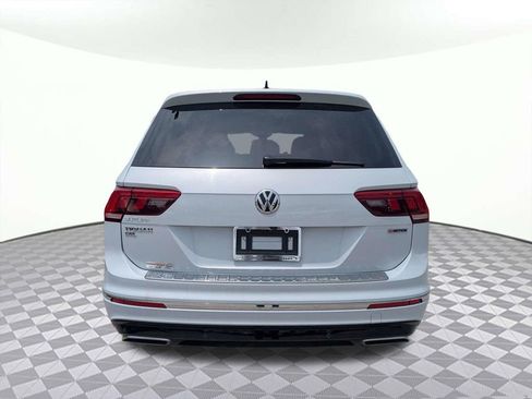 Used 2019 Volkswagen Tiguan SEL Premium R-Line AWD/4WD image 4