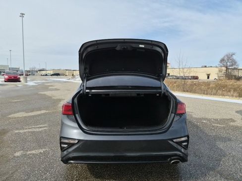 Used 2021 Kia Forte LXS image 7