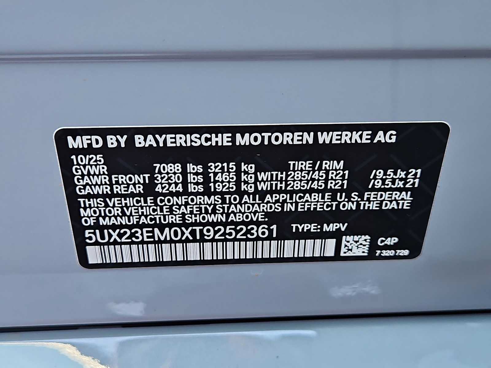 Used 2026 BMW X7 xDrive40i w/ M Sport Package AWD/4WD image 34
