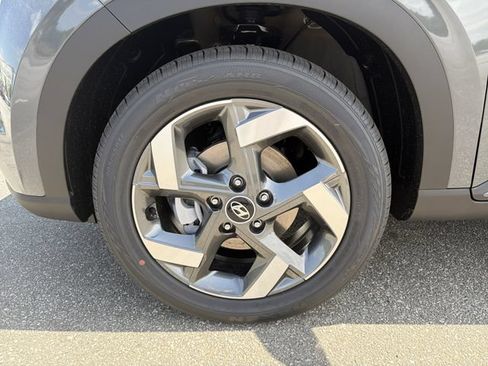 New 2026 Hyundai Venue SEL FWD image 11