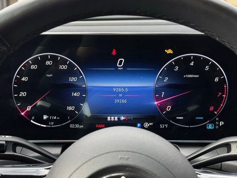 Used 2023 Mercedes-Benz GLC 300 GLC 300 image 32