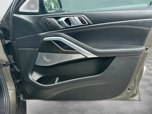 Used 2020 BMW X6 M50i image 35