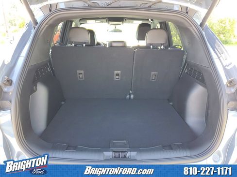 Used 2024 Ford Escape ST-Line w/ Tech Pack #1 AWD/4WD image 8