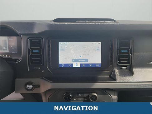 Used 2023 Ford Bronco Black Diamond AWD/4WD image 5