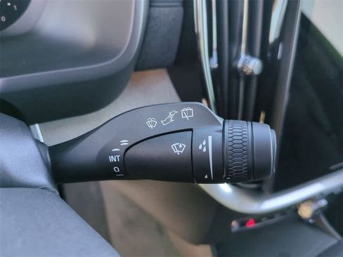 New 2026 Volvo XC90 B6 Ultra w/ Protection Package Premier image 18